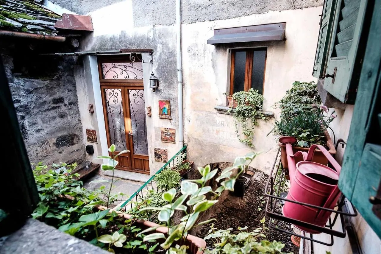 Casa Filomena Bed and Breakfast Faggeto Lario Italia