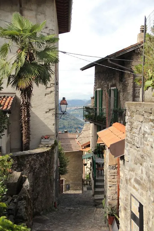 Casa Filomena Bed and Breakfast Faggeto Lario