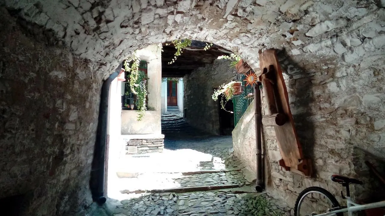 Casa Filomena Bed and Breakfast Faggeto Lario 0*,  Italia